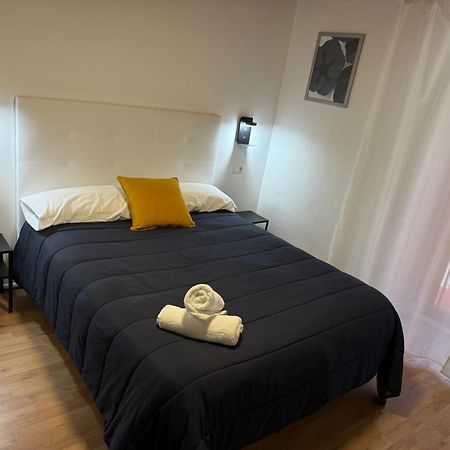 Hostal Ars Puigcerdà Екстериор снимка