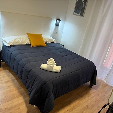 Hostal Ars Puigcerdà Екстериор снимка
