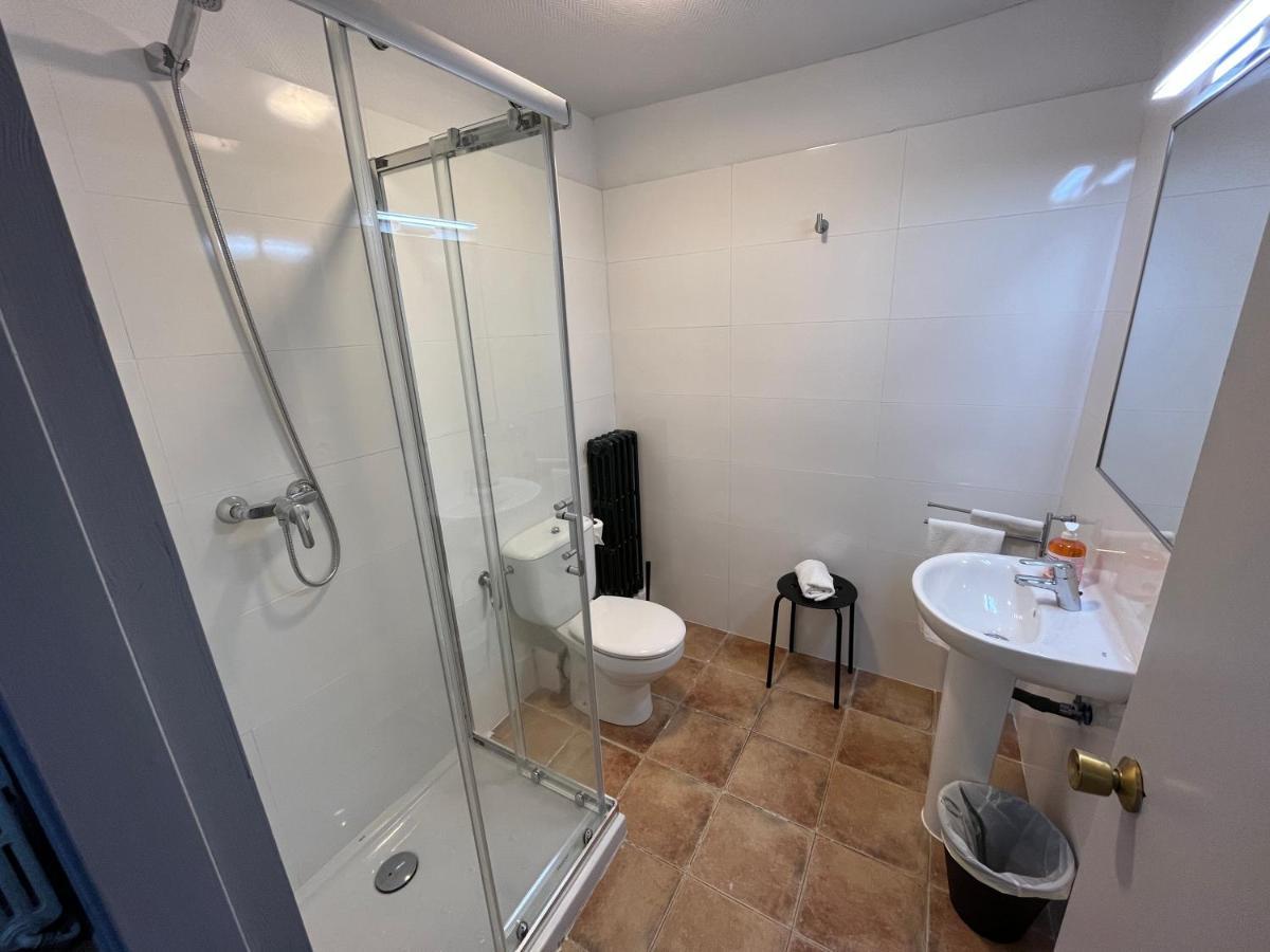 Hostal Ars Puigcerdà Екстериор снимка