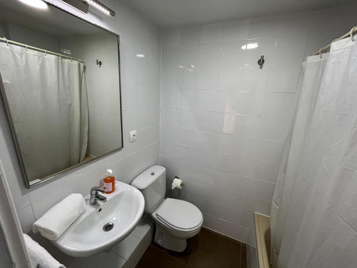 Hostal Ars Puigcerdà Екстериор снимка