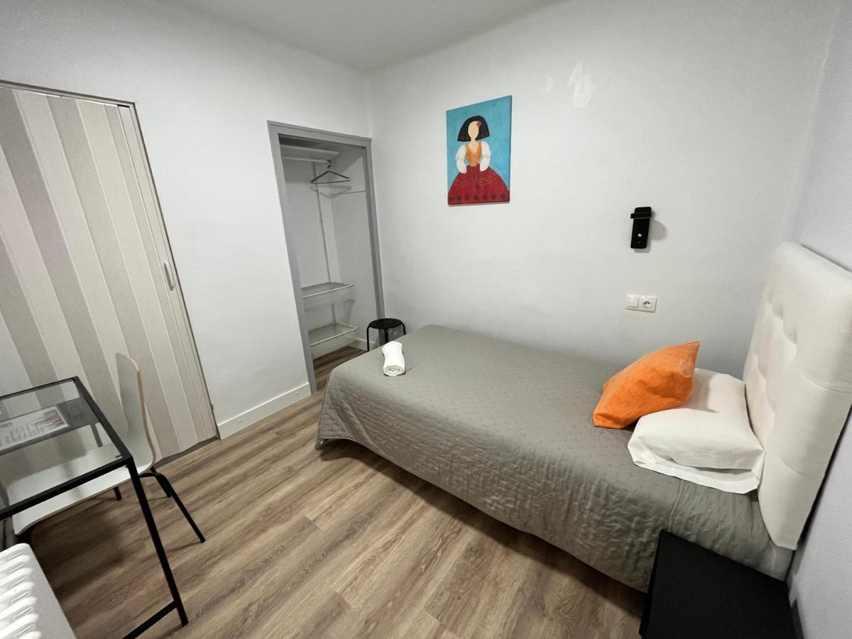 Hostal Ars Puigcerdà Екстериор снимка