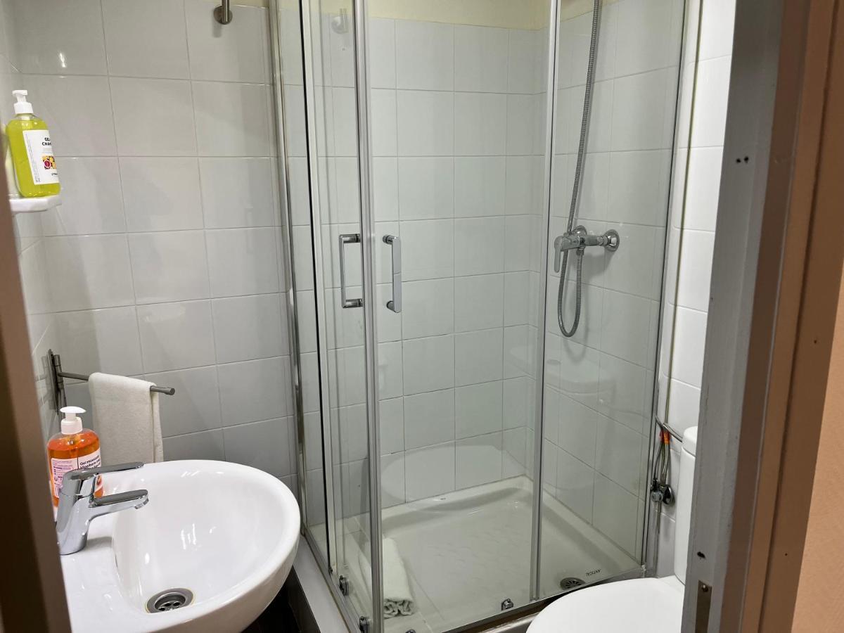 Hostal Ars Puigcerdà Екстериор снимка